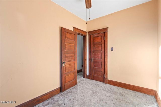 15 Alden Avenue, Albany, NY 12209