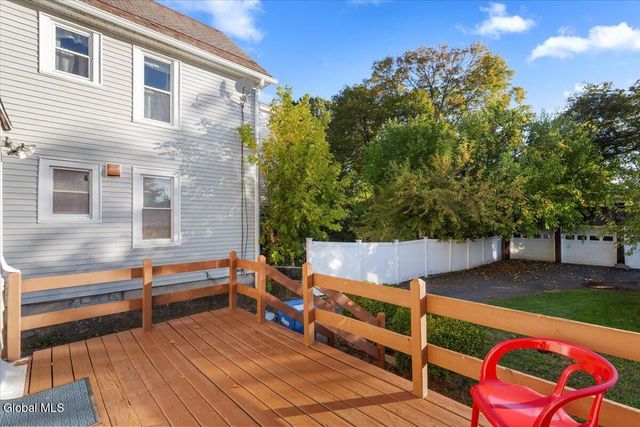 15 Alden Avenue, Albany, NY 12209