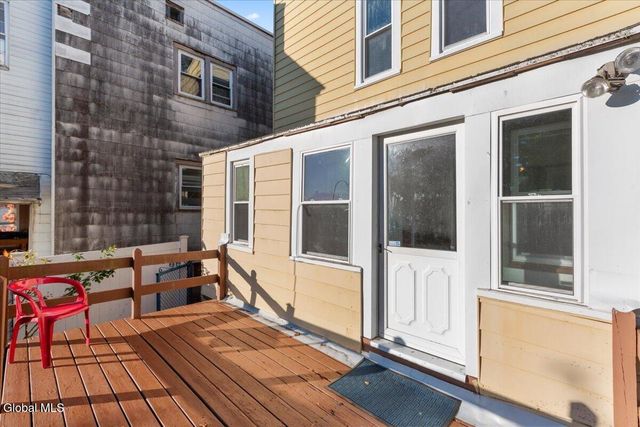 15 Alden Avenue, Albany, NY 12209