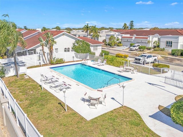 4808 61ST AVENUE TERRACE W, Bradenton, FL 34210