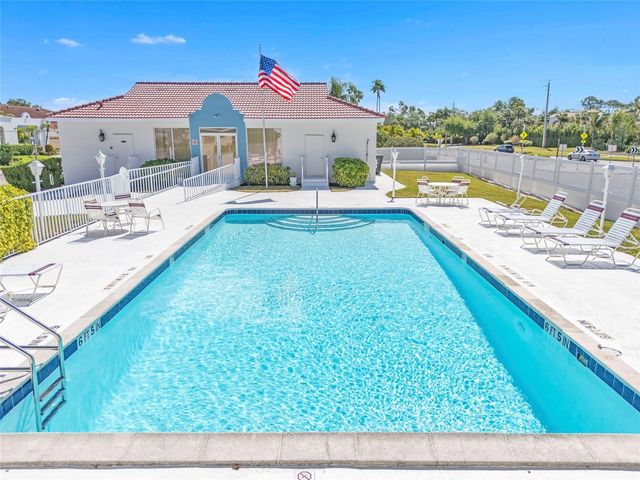 4808 61ST AVENUE TERRACE W, Bradenton, FL 34210