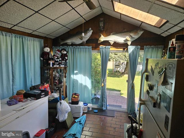 7015 WOODBINE RD, Woodbine, MD 21797