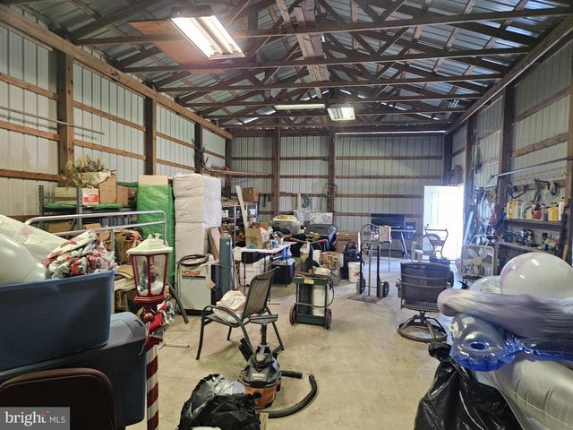 7015 WOODBINE RD, Woodbine, MD 21797