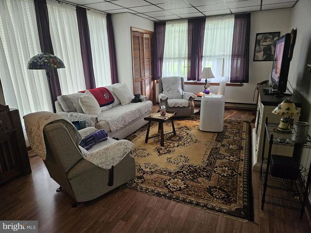 7015 WOODBINE RD, Woodbine, MD 21797