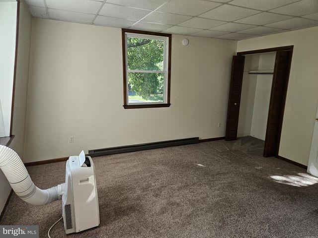 7015 WOODBINE RD, Woodbine, MD 21797
