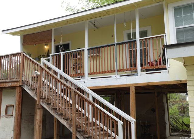 223 BEE ST, San Antonio, TX 78208