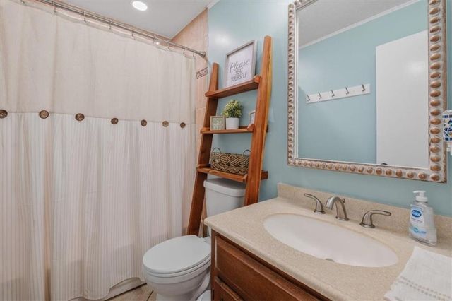 395 Dewberry Lane SE, Lindale, GA 30147