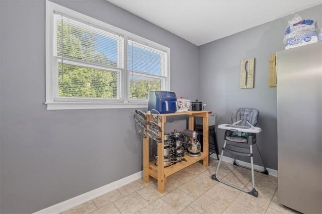 395 Dewberry Lane SE, Lindale, GA 30147