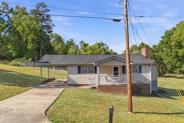 395 Dewberry Lane SE, Lindale, GA 30147