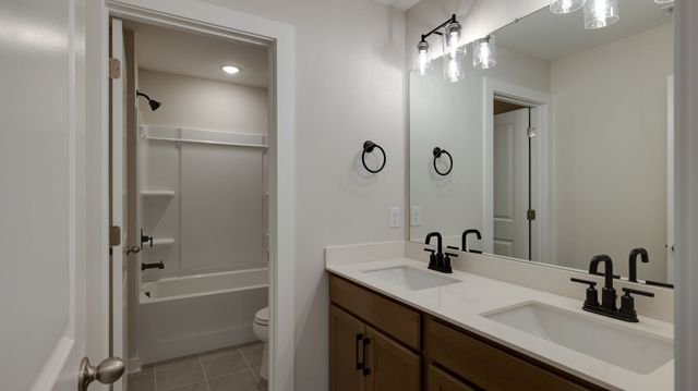 4162 Dream Beetle Loop, Rockvale, TN 37153