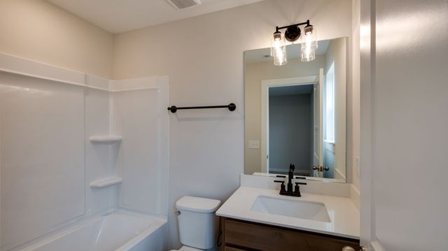 4162 Dream Beetle Loop, Rockvale, TN 37153