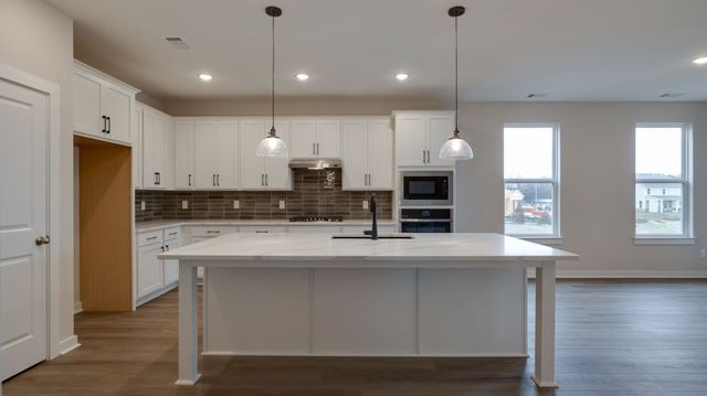 4162 Dream Beetle Loop, Rockvale, TN 37153