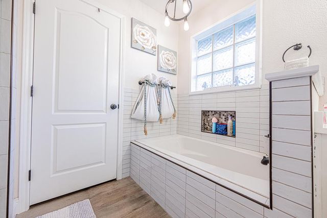 5304 London, Midland, TX 79707