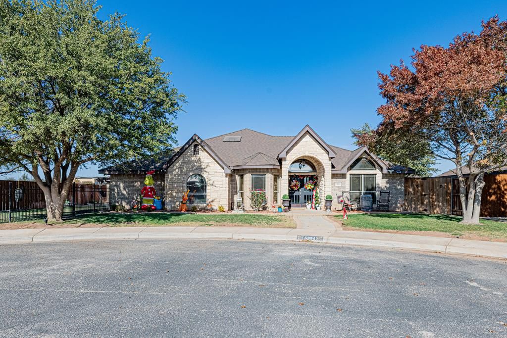 5304 London, Midland, TX 79707