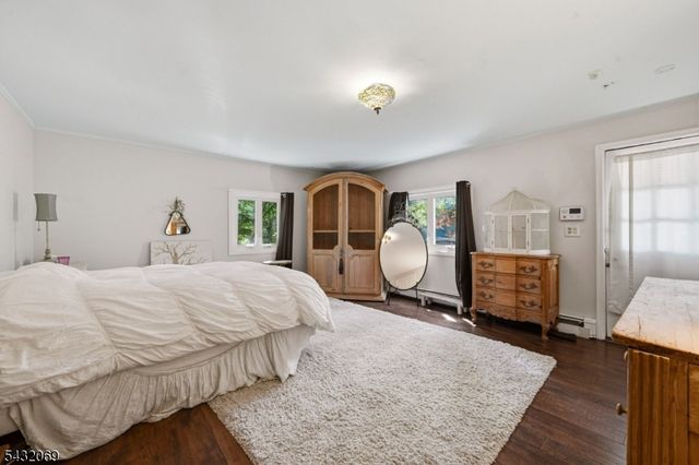 716 Colonial Rd, Franklin Lakes Boro, NJ 07417