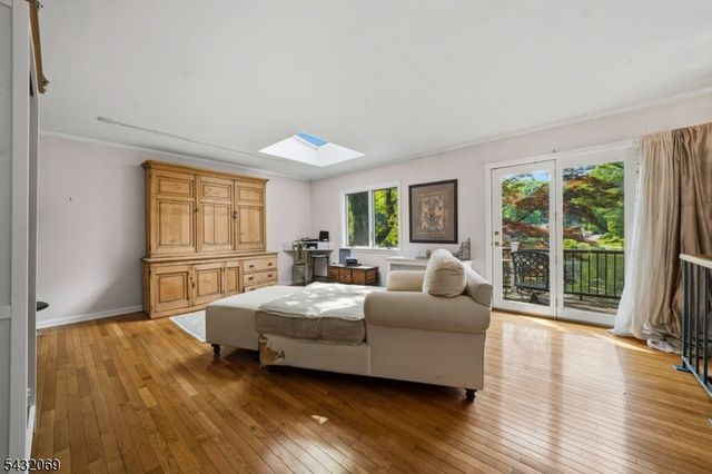 716 Colonial Rd, Franklin Lakes Boro, NJ 07417