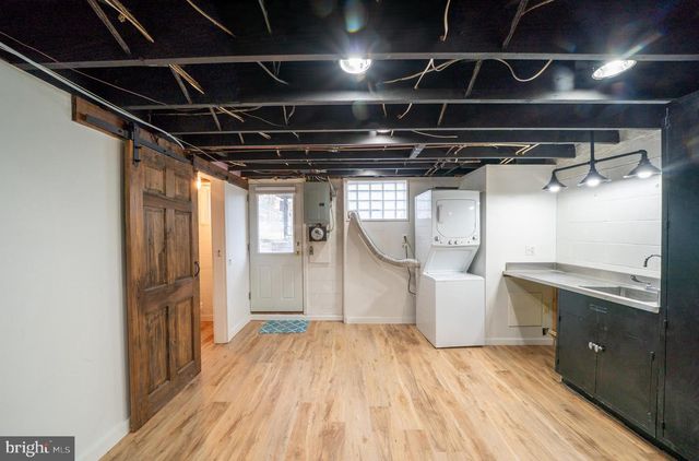 1106 LINDEN AVE, Halethorpe, MD 21227