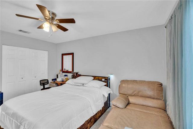 621 24th Street SW, Vero Beach, FL 32962