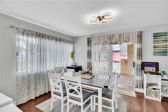 621 24th Street SW, Vero Beach, FL 32962