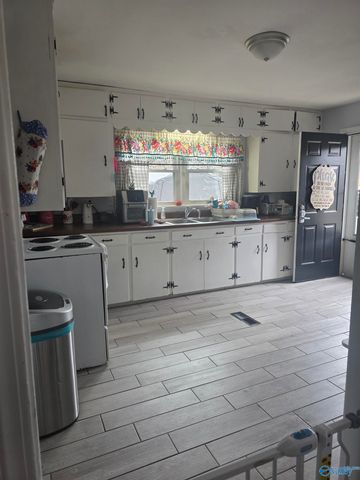 20014 Elkton Road, Athens, AL 35614