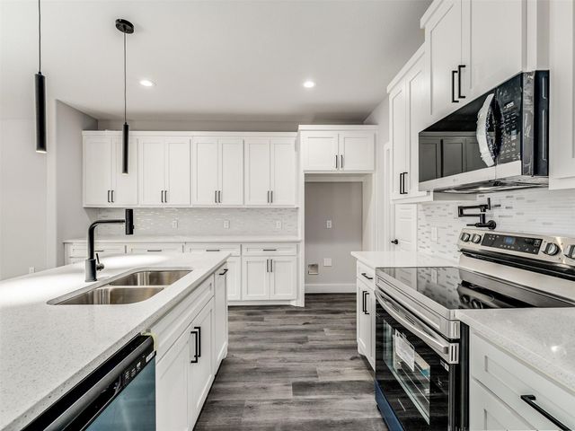 2610 S Ewing Avenue, Dallas, TX 75216