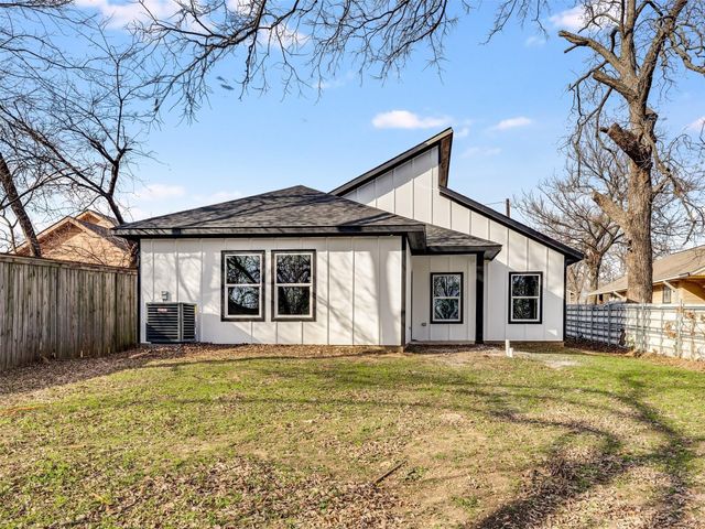 2610 S Ewing Avenue, Dallas, TX 75216