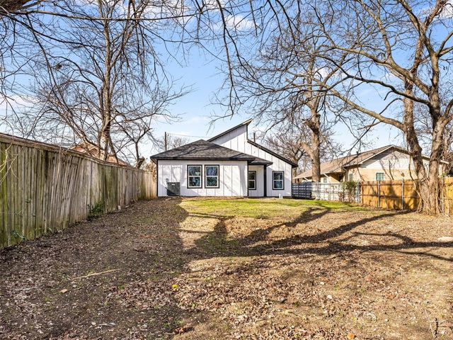 2610 S Ewing Avenue, Dallas, TX 75216