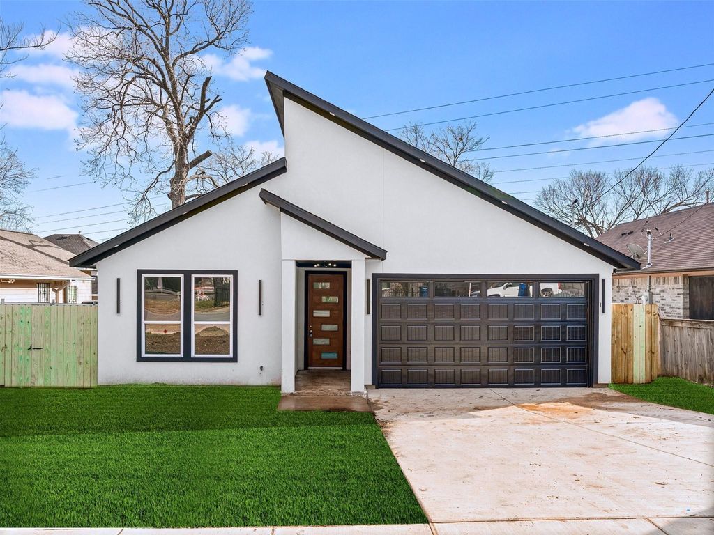 2610 S Ewing Avenue, Dallas, TX 75216