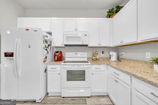 814 Natures Walk, Gray, GA 31032