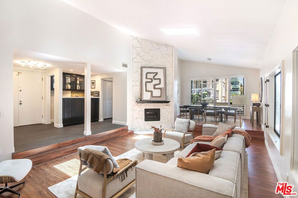 1434 Greenfield Avenue 303, Los Angeles, CA 90025 — photo 4