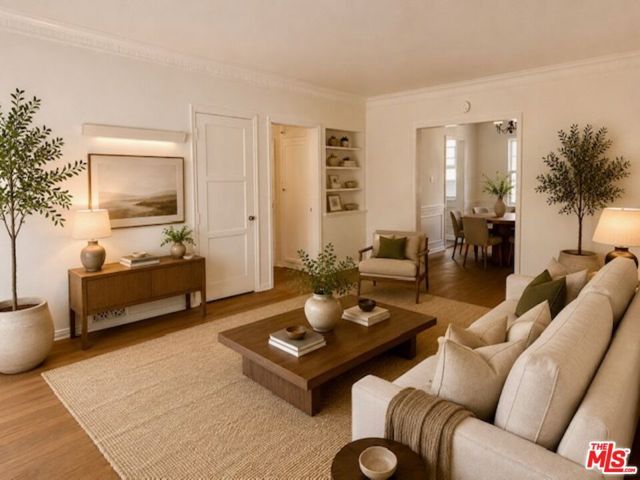 4707 Finley Avenue 4, Los Angeles, CA 90027