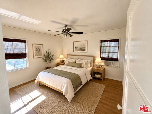 4707 Finley Avenue 4, Los Angeles, CA 90027