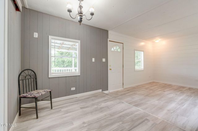 131 Russell Hill Road, Elizabethton, TN 37643