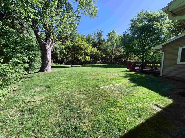 1282 Arrowhead Drive, Burton, MI 48509