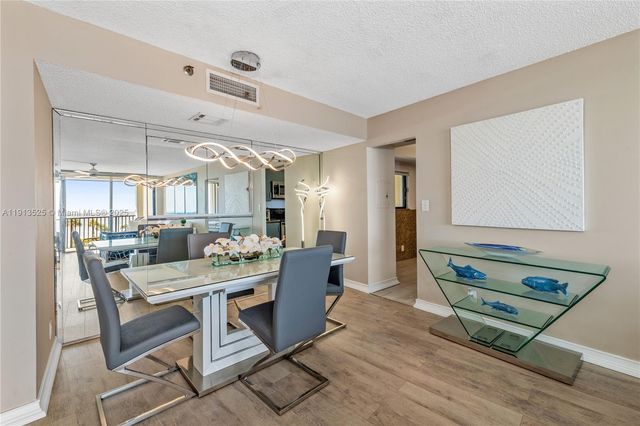 300 Ocean Trail Way 406, Jupiter, FL 33477