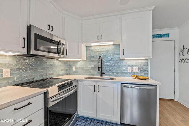 2008 E Fort Macon Road H-1, Atlantic Beach, NC 28512