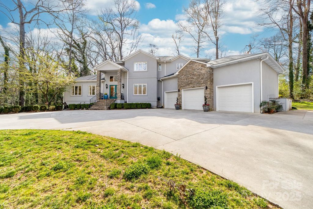 206 Vauxhall Drive, Shelby, NC 28150