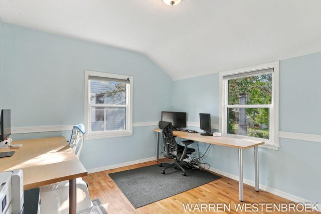 28 E 25th Street, Holland City, MI 49423