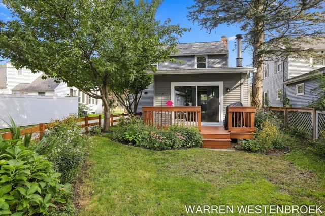 28 E 25th Street, Holland City, MI 49423