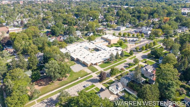 28 E 25th Street, Holland City, MI 49423