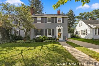28 E 25th Street, Holland City, MI 49423