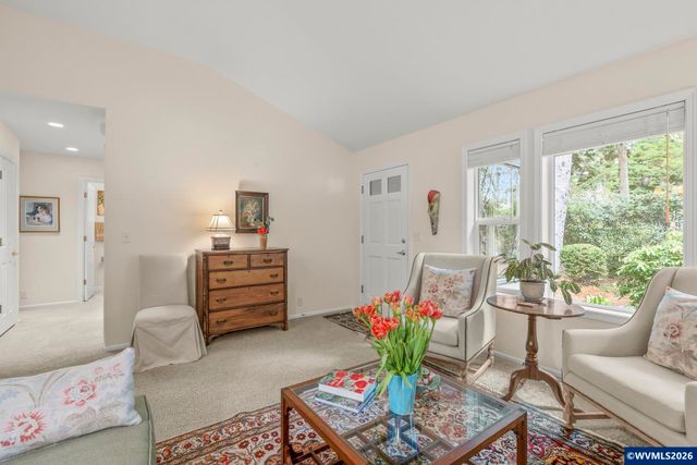 120 Ridge Crest Rd, Gleneden Beach, OR 97388