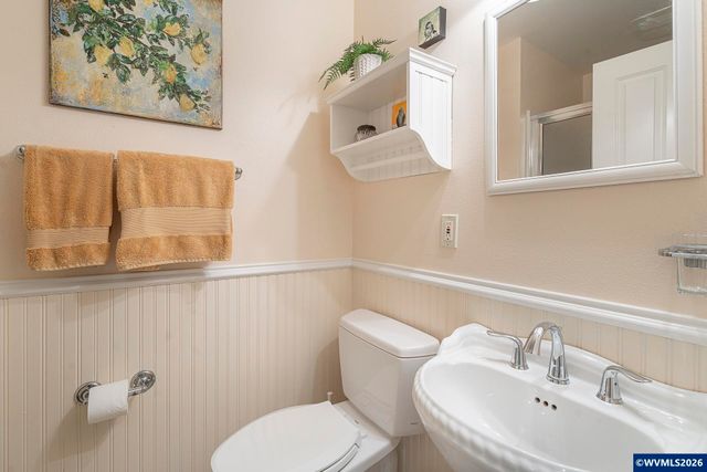 120 Ridge Crest Rd, Gleneden Beach, OR 97388