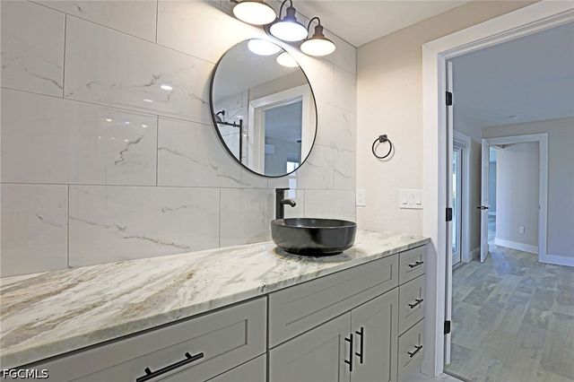 2243 Harvard AVE, Fort Myers, FL 33907