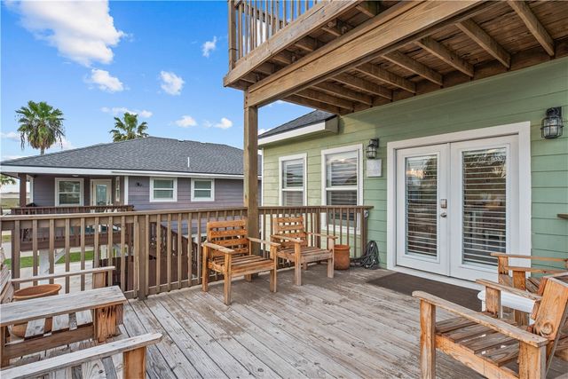 634 Dolphin Cr, Port Aransas, TX 78373