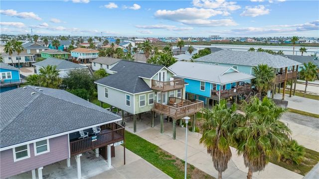 634 Dolphin Cr, Port Aransas, TX 78373
