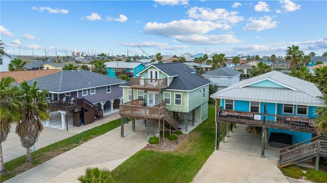 634 Dolphin Cr, Port Aransas, TX 78373