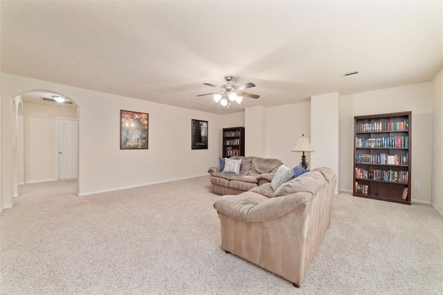 14422 Lakepointe Bend Lane, Cypress, TX 77429