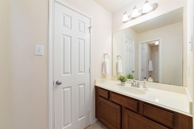 14422 Lakepointe Bend Lane, Cypress, TX 77429