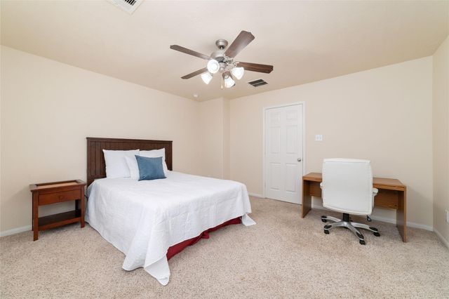 14422 Lakepointe Bend Lane, Cypress, TX 77429